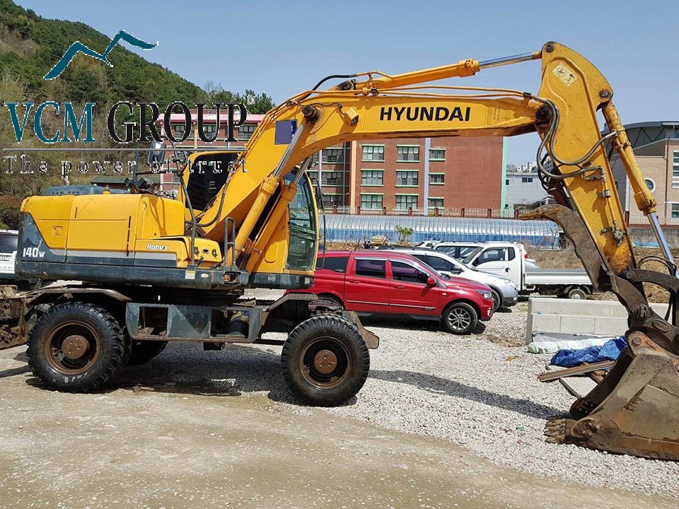 Vinacoma's tweet photo. #usedmachine #useHuyndai # #Robex140W #VCMGroupmachine
🌺Maker: Huyndai 
🥝Model: Robex 140W
🤳Hour:10,657
🍓Located: Korea
🍦Year: 2010
📞Hotline/whatsapp/viber: +84 96 139 7379 or +84 90 224 0369.
🏣Office: HCM City, Ha Noi, Hai Phong, Japan - EU - USA
💌Mail : export@vinaco https://t.co/haOLTY5Rl8
