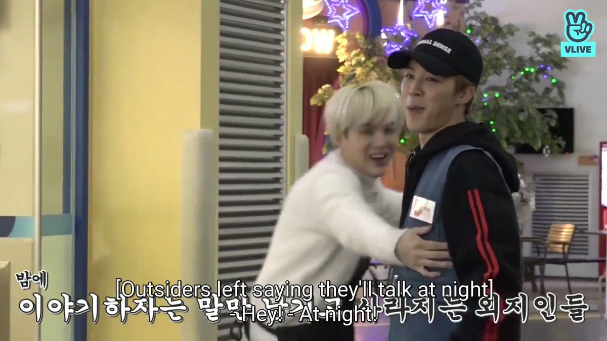 yooncaramin_03's tweet photo. When im just happy that yoonmin finally got some interaction after a long long long time ... #YoonMin #JIMIN #SyubChim #SYUB https://t.co/96i7rvHyMj
