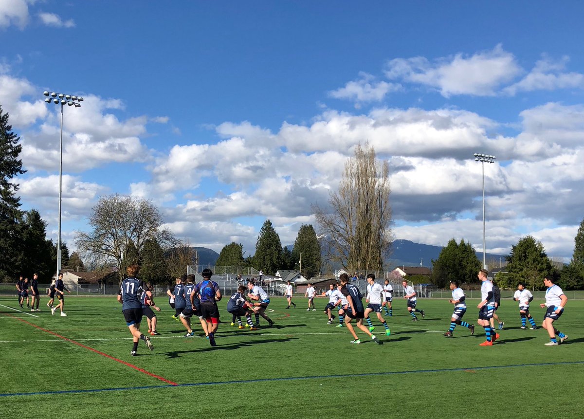 WSSsd42's tweet photo. Westview Rugby's gaining more and more ground! Another big game on Thursday! #hometownfans #thanksalumni 👍🏻🏉🐾 https://t.co/T0m7oQKziE