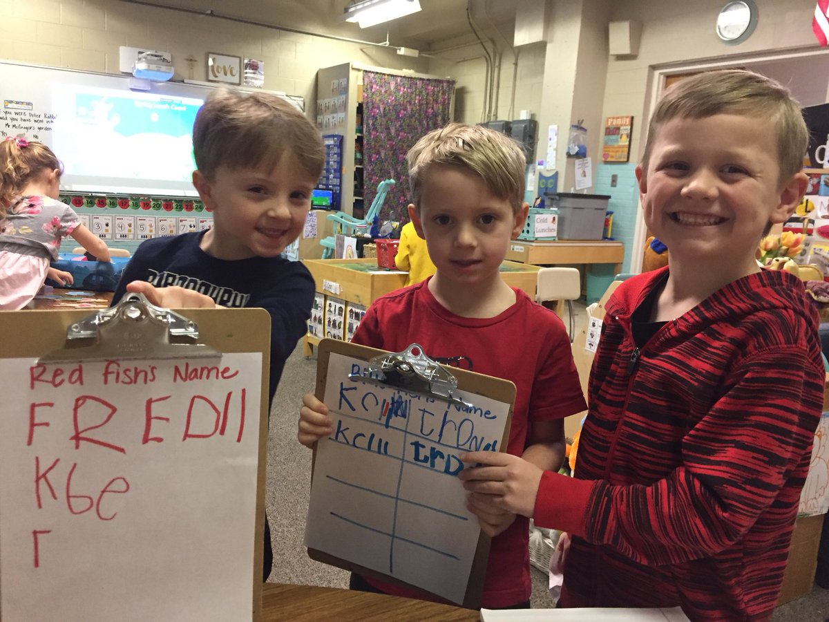 jpettykc's tweet image. Love when students take ownership in their classroom! Students decided on their own what to name their new pet fish.