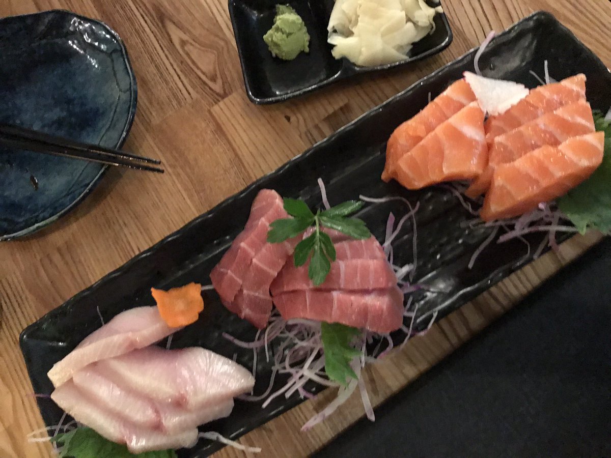 ChefHannie's tweet photo. #sushi #food #foodporn #yum #healthyeats https://t.co/xqUjJi97AK