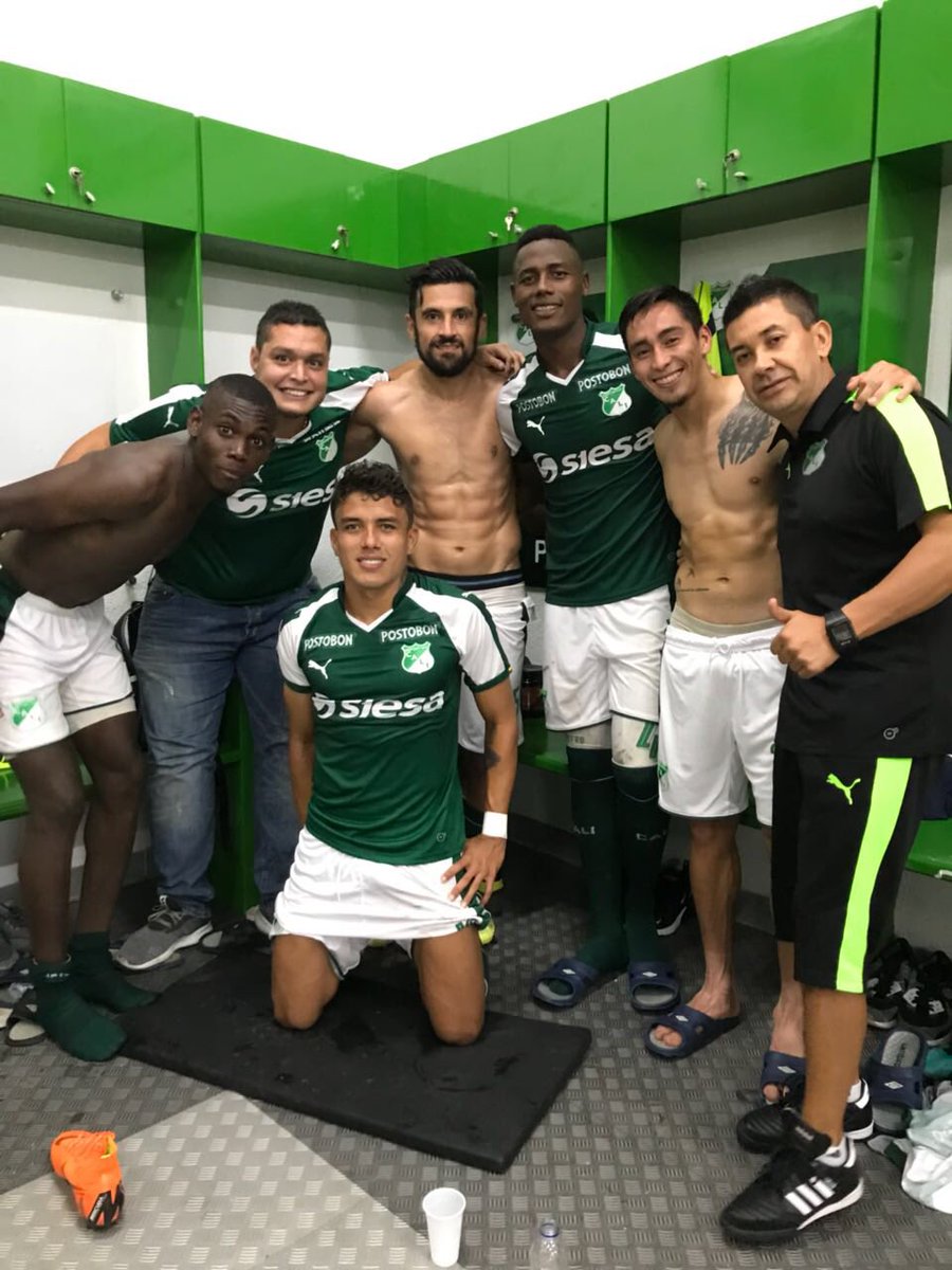 Ahí vamos, paso a paso, faltan 90 minutos. Gracias a todos por su apoyo. #VamosCali #JuntoAlCaliPorSiempre <a href="/AsoDeporCali/">Deportivo Cali</a>