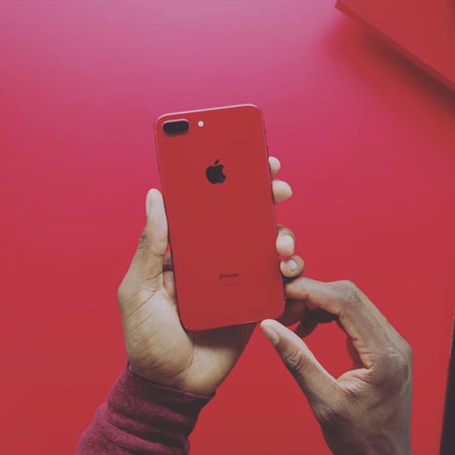 Techeon_'s tweet photo. The RED IPHONE 8😍
MORE PICS AT @techeon_
.
.
.
#android #oneplus5t #red #iphonex #iphone8 #androidography #oneplus #redhead #iphonexmurah #androidonly #oneplus5tshot #redcat #iphone8plus #androidinstagram #oneplus5tography #redfox #instaandroid #onep… https://t.co/he3BsnsYar https://t.co/pPV4dsCnah
