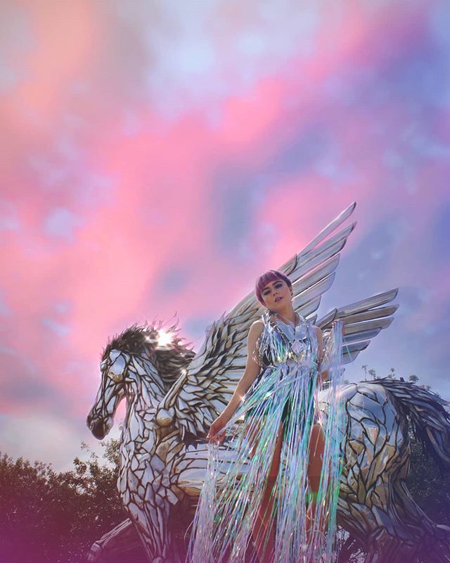 stylebaus's tweet photo. .HEAVYMETALLOVER.
π₯@petrehailey #STYLEBAUS
---
#ladygaga #gaga #10yearsofgaga #heavymetallover #pegasus #dreamer #dreamyphoto #pinkclouds #purpleclouds #kendallsanchez #bornthisway #bornthiswayfoundation #metalart #carbumpers #magentahair #diy #irred⦠https://t.co/Tblx82sHKH https://t.co/Zo0MJupP7Q