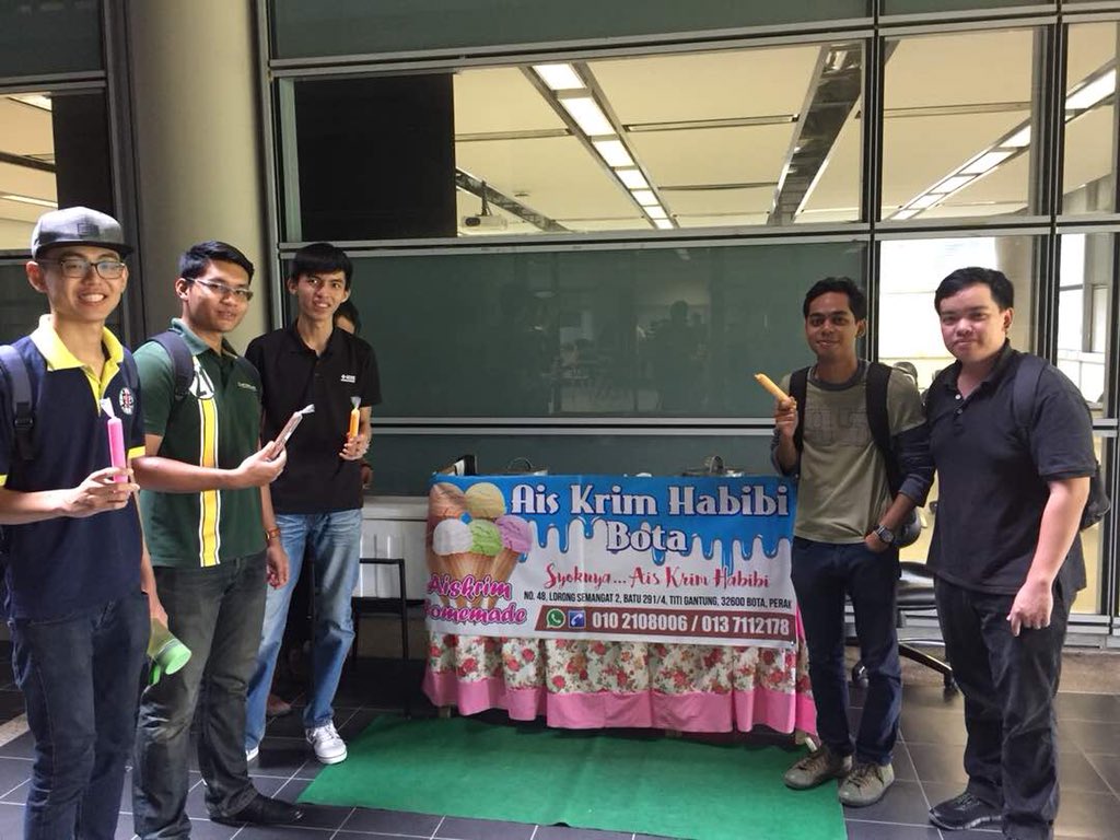E3S2OfficialUTP's tweet photo. Hey Utpians! 
Do you know that there is an exhibition happening right now? 😱

‼️ Integrated System Design Project Presentation ‼️
Do come and vote for our teams right now.
The exhibition ends at 1pm today at 22-00-11 🌸
Vote first, then you can get free ice cream 😋 

#E3S2 https://t.co/1a23lyrtjY