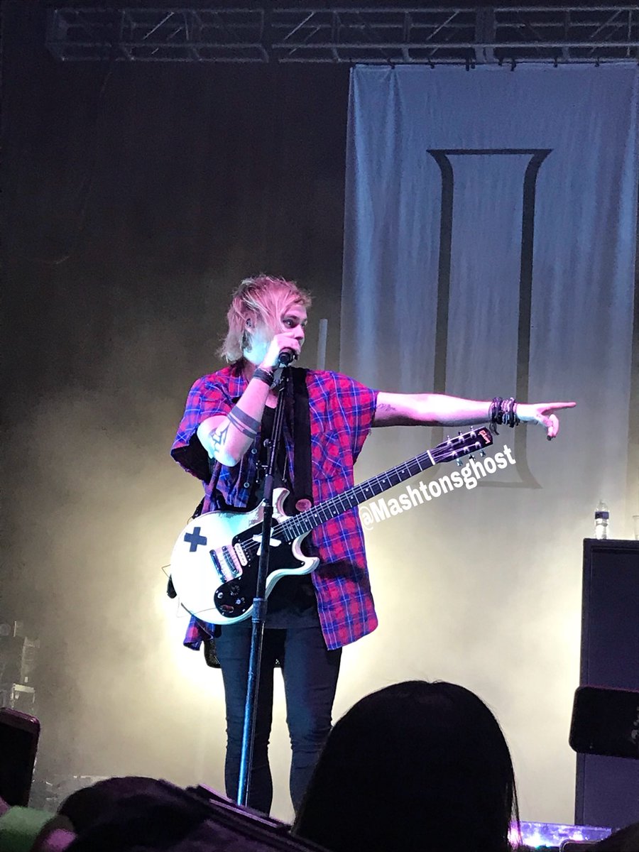 mywildflowr's tweet image. Angel. Icon. Legend. 
#5SOS3SilverSpring