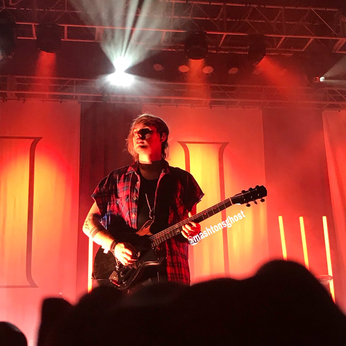 mywildflowr's tweet image. Angel. Icon. Legend. 
#5SOS3SilverSpring