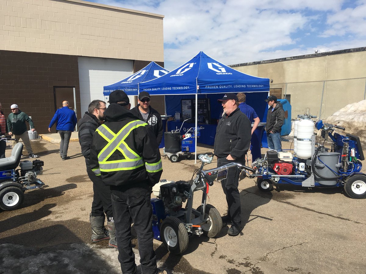 CentreCoreGroup's tweet photo. Went to @SherwinWilliams today for the @GracoInc line painting demo #linepainting #facilitymaintenance https://t.co/JXKfuSEOSO