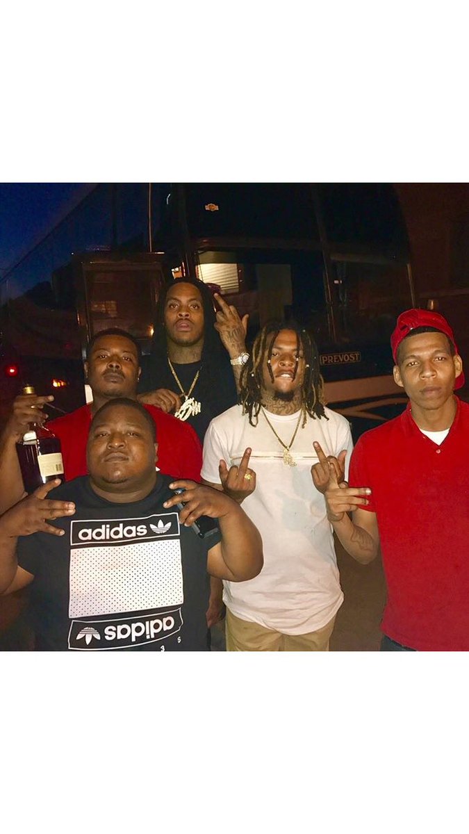 flowdollaz's tweet photo. https://t.co/Fea0IHMe9A