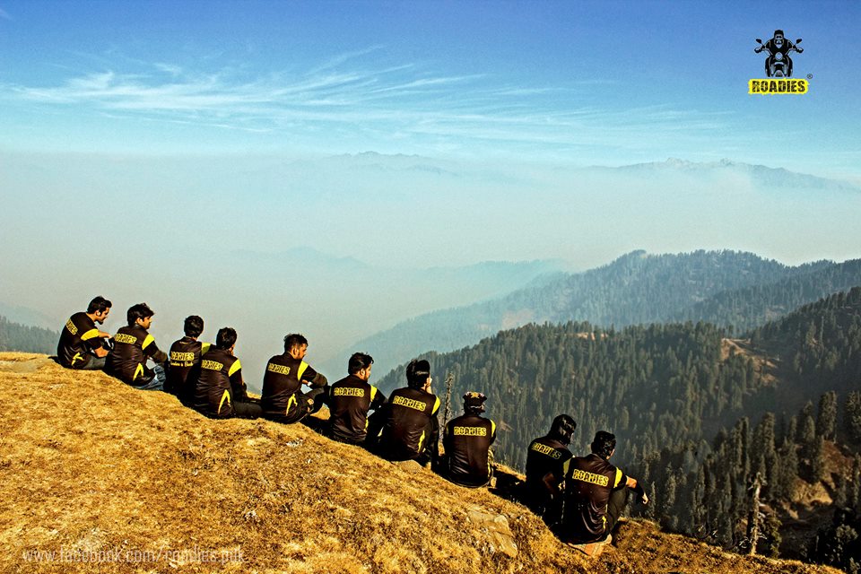 Roadiespak's tweet photo. #roadiespak
Ganga Choti, Sudhan Gali, Bagh, AJK, Pakistan.
#travelphotography #wanderlust #doyoutravel #travelmore #goexplore #lovetotravel #adventurethatislife #workandtravel #pakistan #mountains #nature #travel #dawndotcom #etribune #travelbeautifulpakistan https://t.co/gfWcODnrhW