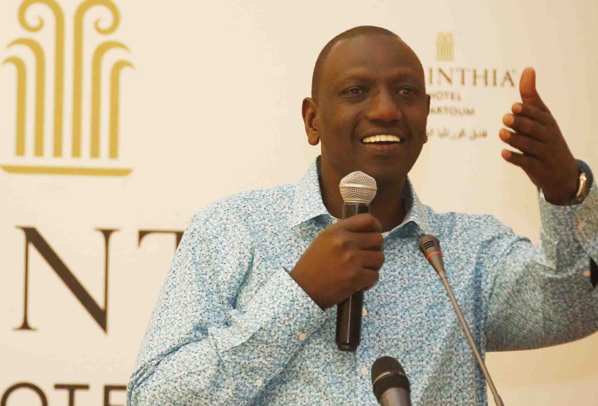 WilliamsRuto's tweet photo. We urge students to take advantage of the Government's one year paid internship to build skills and competencies that will prepare them to compete in the job market. https://t.co/h6WLk2vzQu