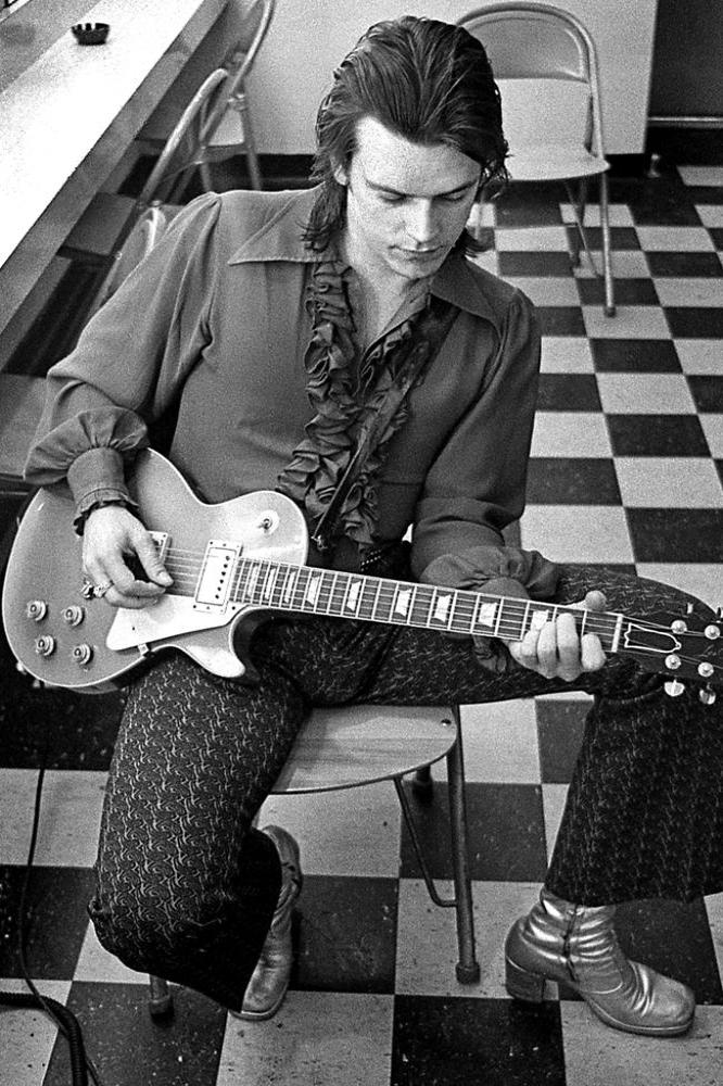 deathbyhibachi's tweet photo. American guitarist #JGeils died #onthisday just last year.
#otd #JohnWarrenGeilsJr #musician #JayGeils #FreezeFrame #Centerfold #TheJGeilsBand #rock #jazz #blues #music https://t.co/xeTBiG3A0n