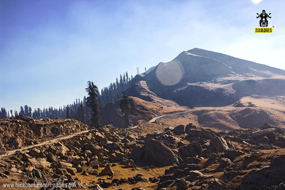 Roadiespak's tweet photo. #roadiespak
Trek to Ganga Choti
#travelphotography #wanderlust #doyoutravel #travelmore #goexplore #lovetotravel #adventurethatislife #workandtravel #pakistan #mountains #nature #travel #dawndotcom #etribune #travelbeautifulpakistan https://t.co/HnEbeh0KQN