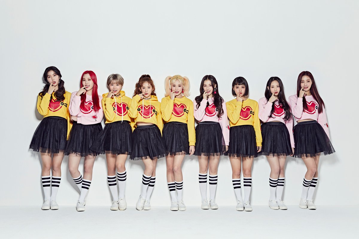 MOMOLAND_japan's tweet photo. #MOMOLAND フリーライブ開催/グループ別ハイタッチ会時間決定！！
神奈川会場と大阪会場でのフリーライブの開催が決定！当日会場でCDをご購入頂いた方には、会場限定特典もご用意しておりますので、ぜひお越しください！
詳細はこちら、
https://t.co/pNR55pUKQm
#모모랜드 #bboombboom  #プムプム https://t.co/6abz8erbIv