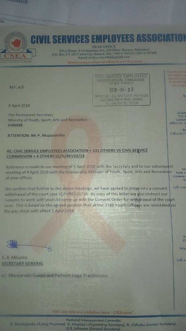ProfJNMoyo's tweet photo. It's obvious that the embattled & clueless #JuntaPF thinks the "reinstated" 3,188 youths don't know that they will be fired should, God forbid, the #JuntaPF "win" the forthcoming elections. So yes, these youths know what to do between now & voting day! #2018AllOut https://t.co/HuEAlJylcv