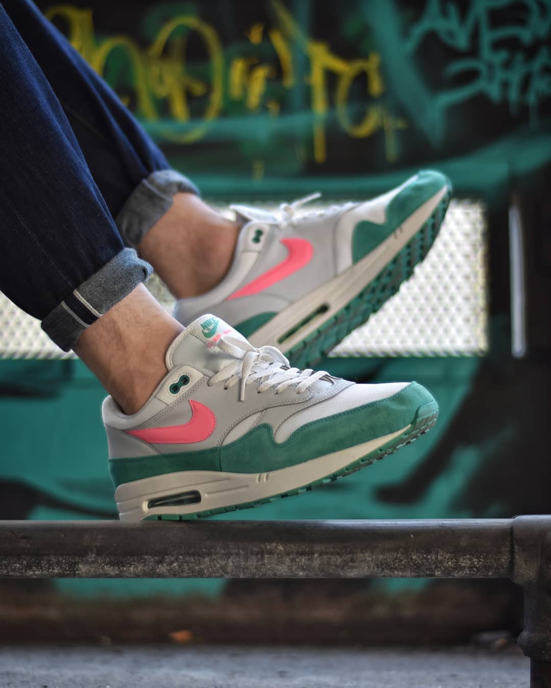 Stadscentrum neerhalen havik KICKS CREW on Twitter: "Nike Air Max 1 -Watermelon (AH8145-106 )South Beach  USD 135 HKD 1060 New Arrival #solecollector #dailysole #kicksonfire  #nicekicks #kicksoftoday #kicks4sales #niketalk #igsneakercommuinty  #kickstagram #sneakflies #hyperbeast ...