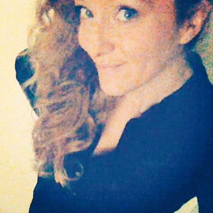 Mi_Negramante's tweet photo. Auguri alla nostra milanese-salentina dai capelli d'oro e occhi color del mare, quello bello,limpido...come lei! Buon compleanno beddha @paola83princess ♥♥♥ @Negramaro https://t.co/Bi7JwZz9ny