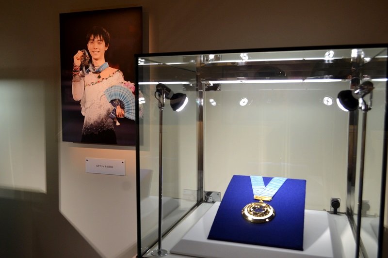 mostra fotografica Yuzuru Hanyu