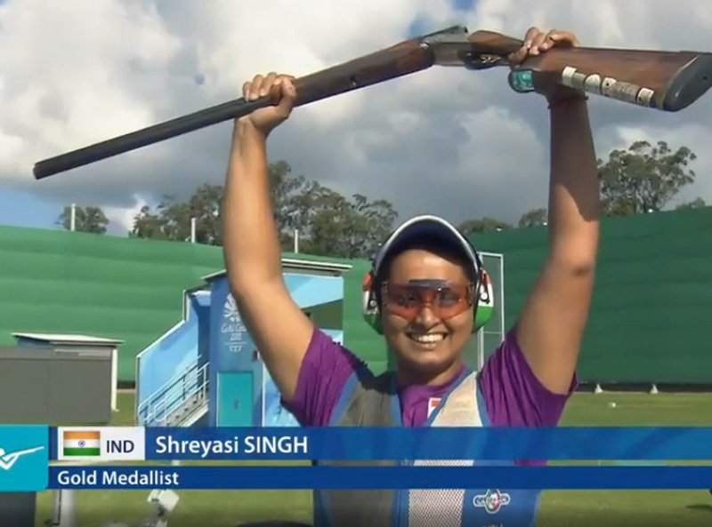 YuvaHaryana's tweet photo. Another Gold for India

Shooter Shreyasi Singh Wins Gold 🥇In Women’s Double Trap At #GC2018. 12th Gold🥇 For India. 💪👏🇮🇳#GC2018Shooting #ShreyasiSingh 

@GC2018 https://t.co/2BTI7KSyFR