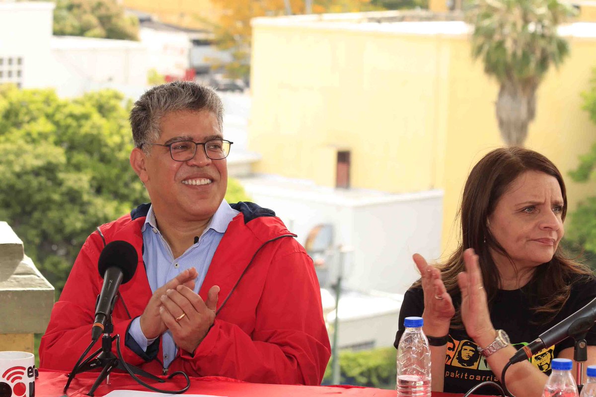 JauaMiranda's tweet photo. En #EncuentroPopular rendimos homenaje a todos los caídos y heridos en la emboscada fascista de Abril 2002. Honor y gloria y nuestro compromiso de seguir luchando por la alborada de un mundo nuevo. #11ANuncaMas https://t.co/RUpFPbc2A9
