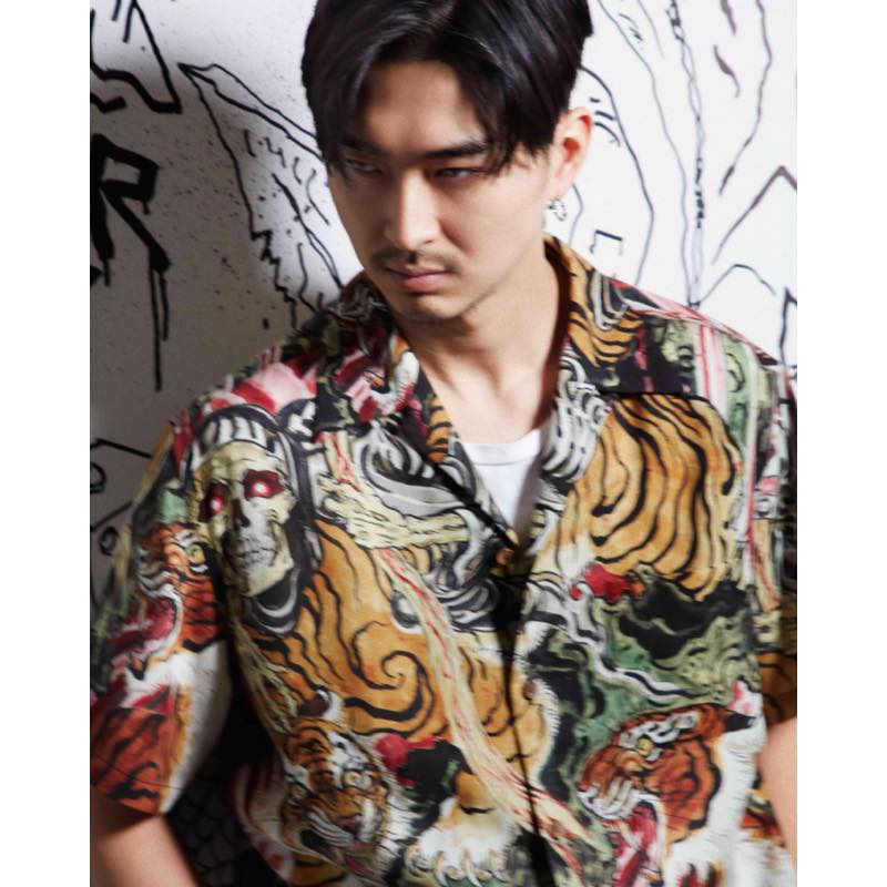 雑誌GRINDにWACKO MARIA(ワコマリア)の特集が組まれています。 WACKO