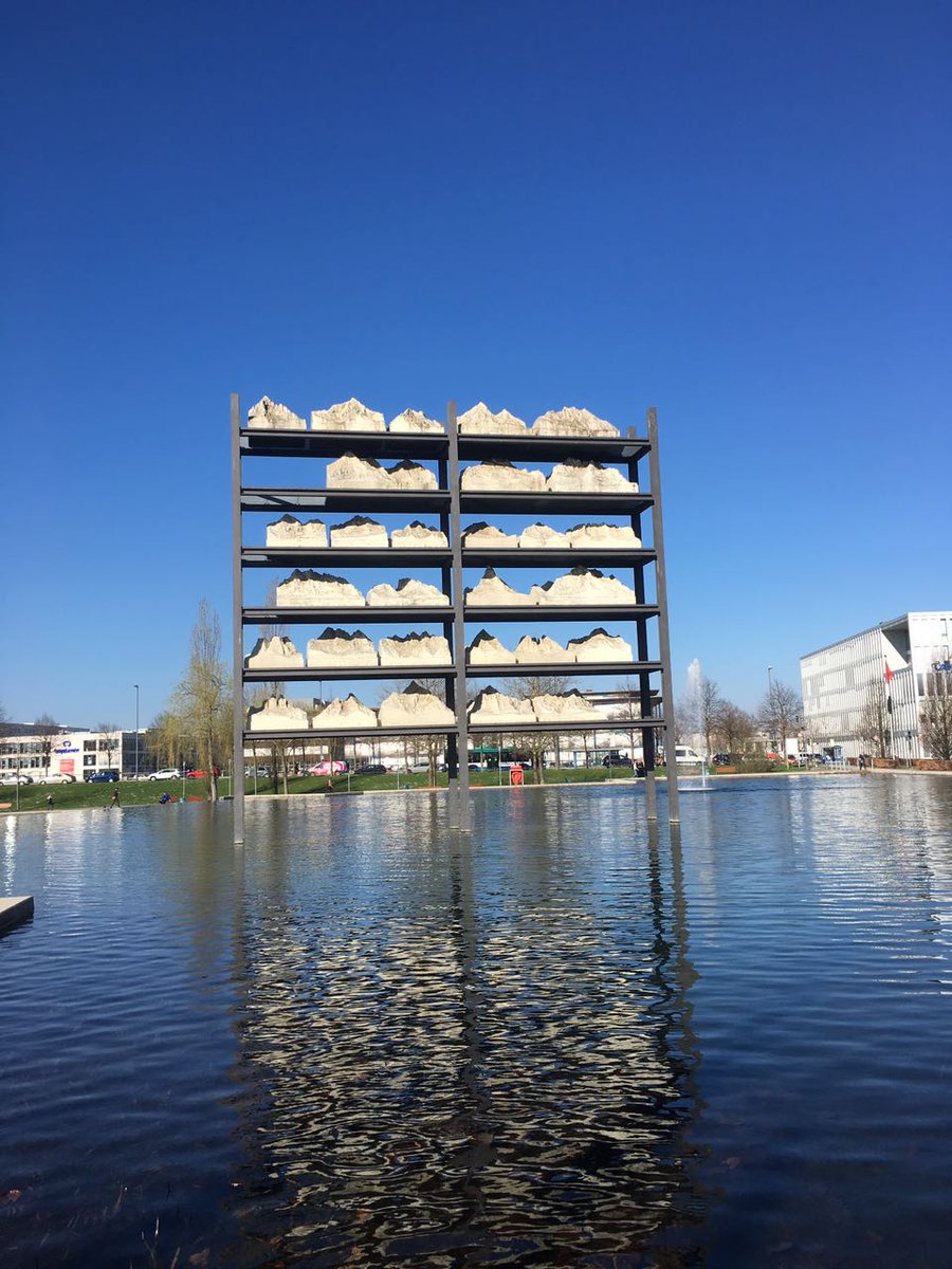 SpectrometerTek's tweet image. One of our very own enjoying all that #analytica2018 has to offer - Making sure to get all the industry news from the suppliers themselves! Have fun Mirko #analyticaconference #Analysis #Biotech @analyticaFair @analytikjenaUS