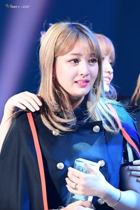 ジヒョペン^_^ ジヒョペン (@VLspRKdOErX99Yw) / Posts / X