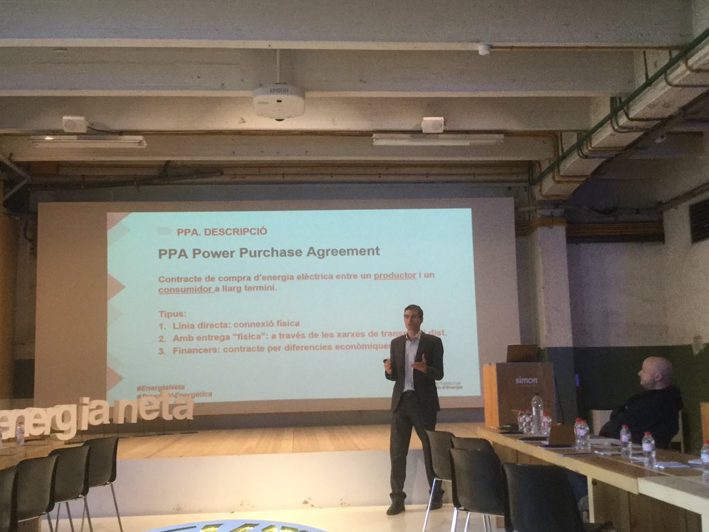 Assumpfarran's tweet photo. Com la compra pública d’electricitat del sector públic pot ajudar a implantar #energiaSolar a Catalunya amb models de propietat participativa i local. #PPA compra garantida a llarg termini #RepteSolar @energiacat https://t.co/RPkLj4tqVf