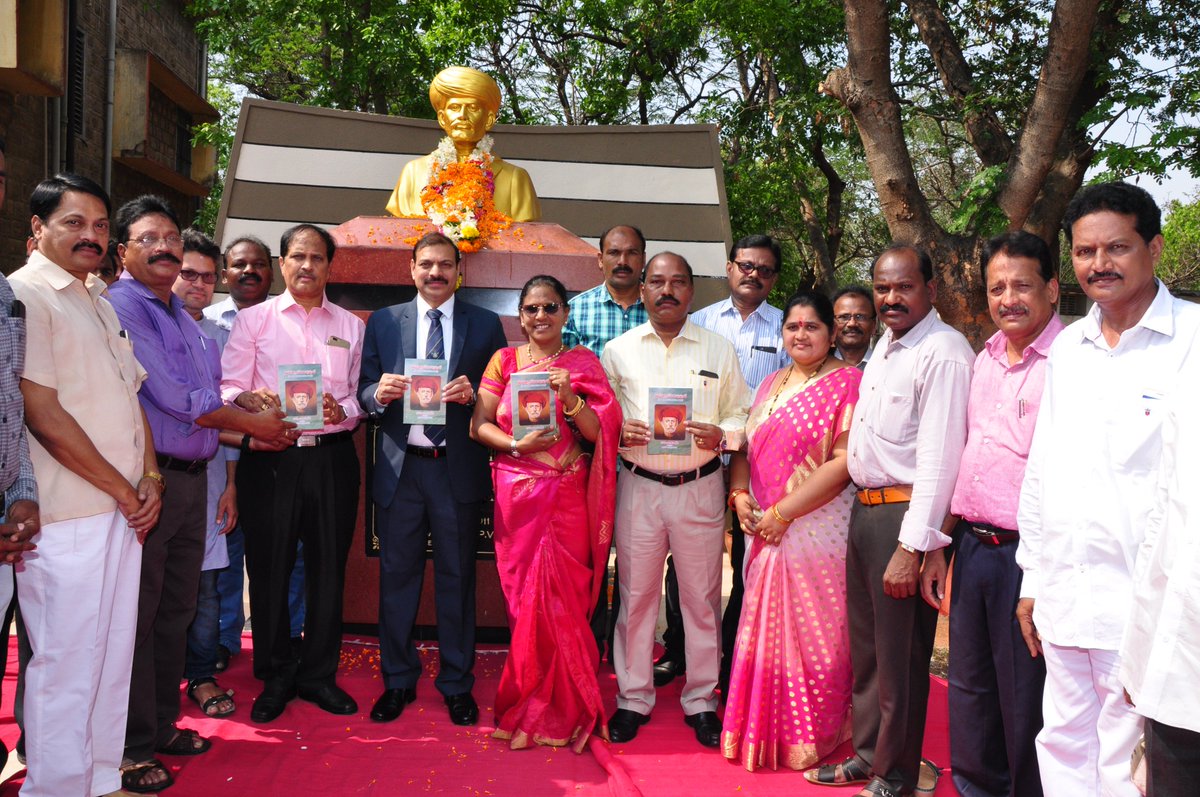 AUVC_OFFICIAL's tweet photo. 192nd Birth anniversary celebrations of Mahatma Jyothiba Phule in Andhra University https://t.co/mYIWqR7snL
