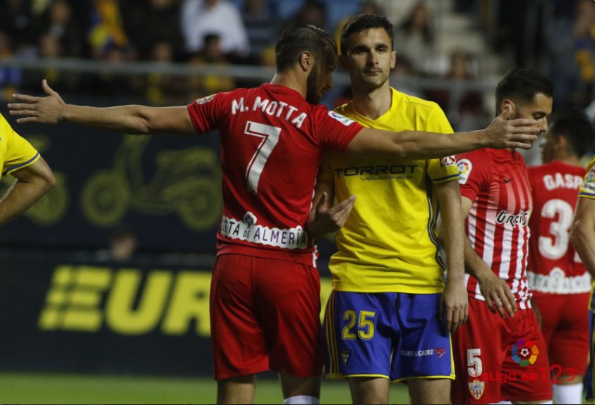 ¡NUEVO! 'Empaque y empate' - masalmeria.com/union-filosofa… por <a href="/Juanjo_Hernan/">Juan José</a>