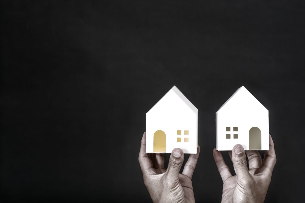 CarterRealtorGA's tweet image. Which is best for you and your investment strategy when buying a home: Buying the "worst" or the "best" house in the neighborhood? Consider these tips when making your decision. #ATLrealestate #DecaturHomesForSale  carterandassociatesga.com/having-the-bes…