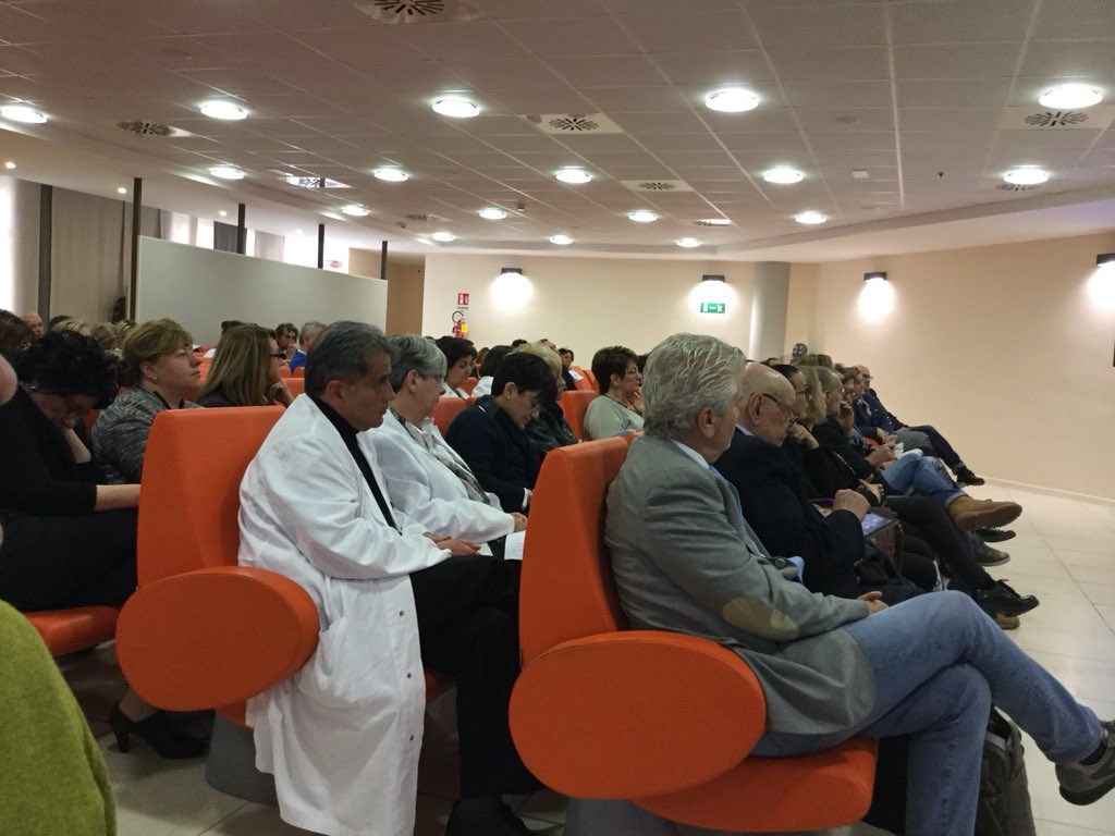 #umbria #buonasanità Il tema dell’integrazione tra ospedale e territorio al centro delle 3 giornate di confronto delle professioni infermieristiche, ostetriche, tecnico sanitarie, riabilitative e della prevenzione dell’ <a href="/ospedaleperugia/">Ospedale di Perugia</a> e di Usl n. 1 dell’Umbria <a href="/CatiusciaMarini/">Catiuscia Marini</a>