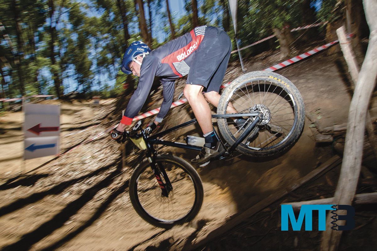 boldgear_za's tweet photo. If you've gotta be brave, you've gotta be Bold! @boldgear_za Julian blazes the trails sporting some of our #functionalfashion cycling range. The trail/#MTB season is upon us ~ are you ready? #boldlysouthafrican #madeincapetown #localislekker 📸 Photos by #taniahorsfordphotography https://t.co/SxzAHPoRgk