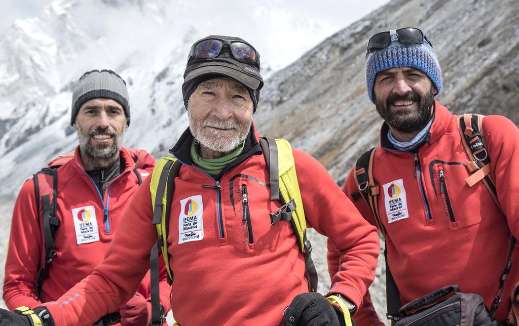 RetoCarlosSoria's tweet photo. Terminada la aclimatación en el Khumbu. Regresamos hacia Katmandú para dirigirnos, en unos días, al campo base del Dhaulagiri. 

Expedición IFEMA-Carlos Soria Dhaulagiri 2018

@feriademadrid https://t.co/JQ4KqG8l1Q