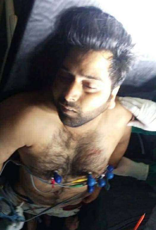 Dawood0022's tweet photo. Another bloody day for kmr
3more minors brutaly killed by Indian terrorist n many more r in cards
India has lost de btle now dey wana kil civilians
Our shamles lders alng with shmeles plice joins hnds wit dem
#stopkilngs
@UN
@antonioguterres
@UNHumanRights https://t.co/DWYPfWVHAL
