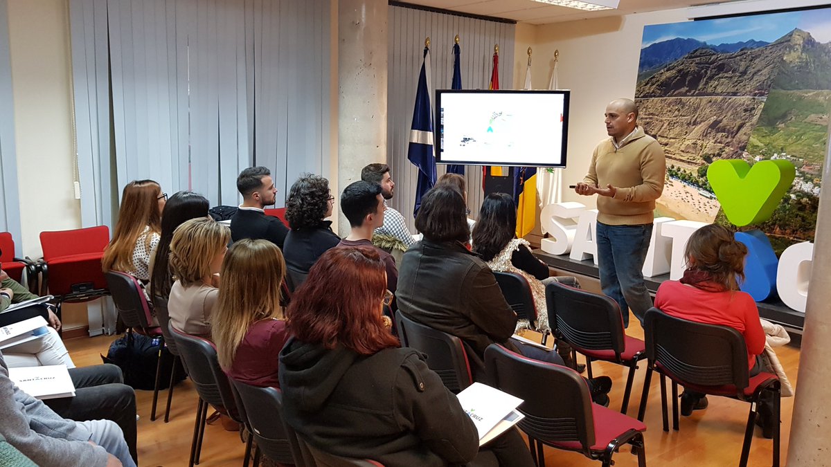 SocDesarrollo's tweet photo. 🚀Lanzamos el Programa de Formación en Alternancia con el Empleo de Garantía Juvenil  'Enjoy Santa Cruz'.  Su alumnado-trabajador se prepara para cualificación e inserción laboral combinando formación en un certificado de profesionalidad con la realización de un trabajo efectivo https://t.co/mwTzvm3ZW8
