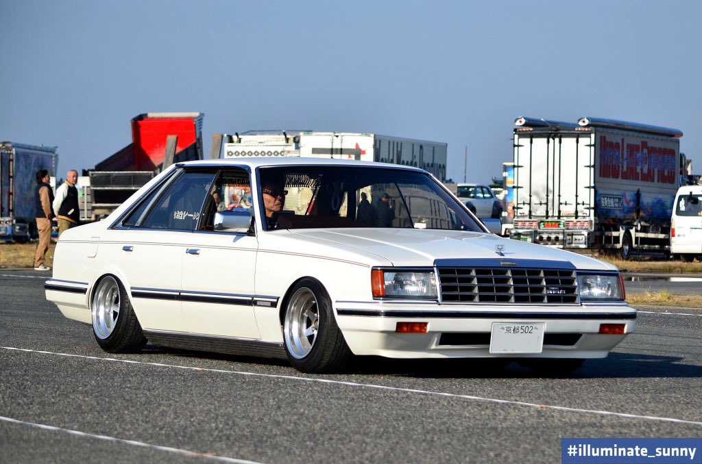 Illuminate Sunny V Twitter C31ローレル Illuminate Sunny 旧車エキスポ 日産 日産ローレル ローレル C31ローレル C31 ロンシャン シャコタン 旧車 Jdm