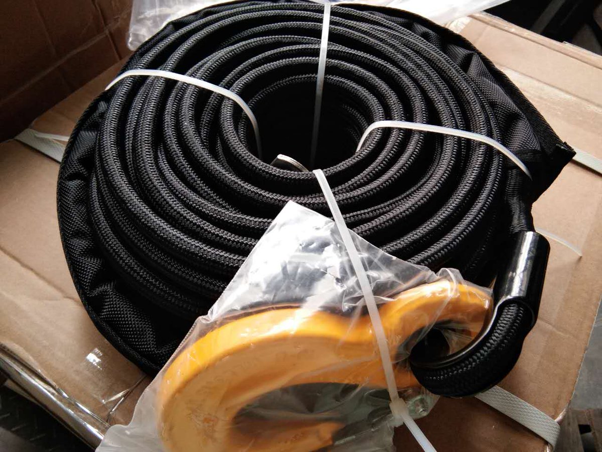 OffroadAmy's tweet image. High quality winch rope,business contact whatsapp+8618158288250