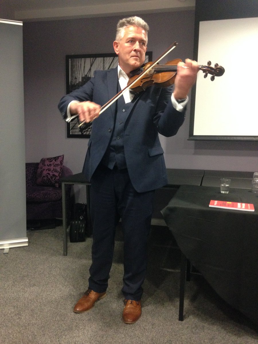 Mark Wingfield 💙 tweet media