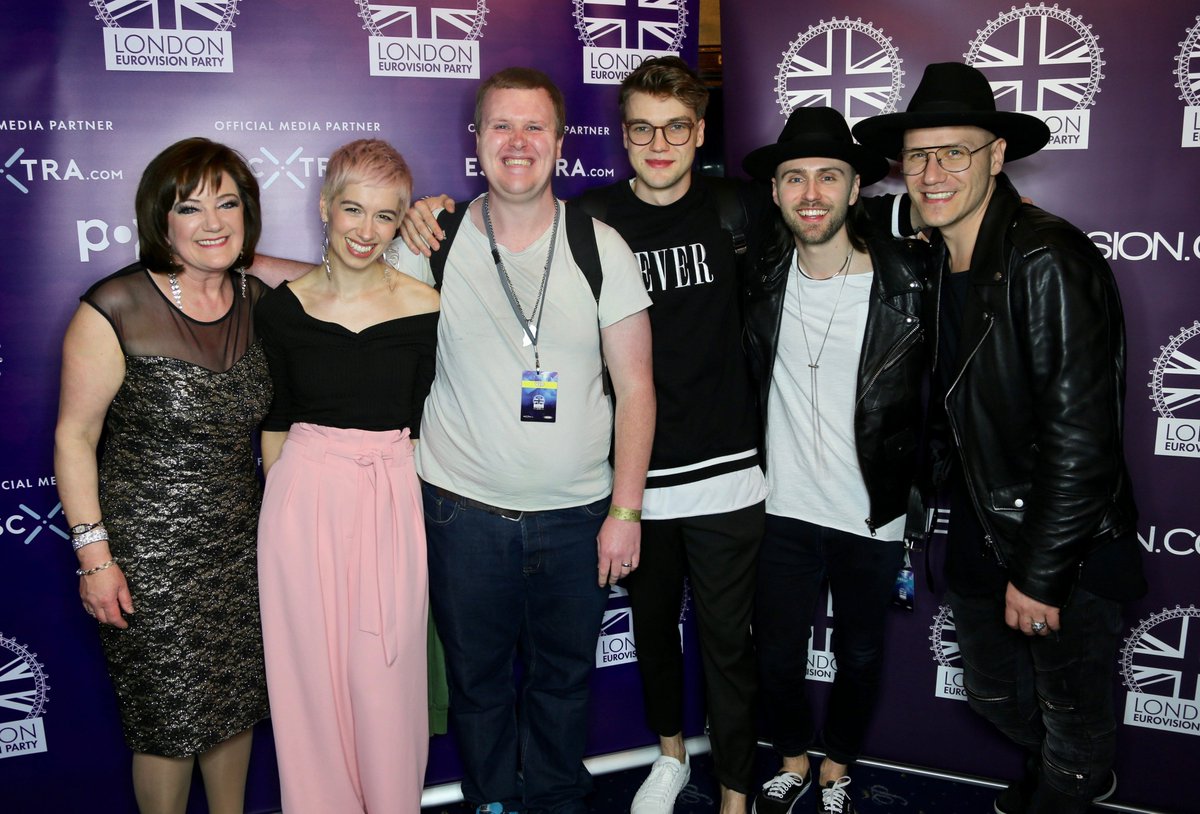 MrMartinHart's tweet photo. . @GromeeOfficial feat. @MeijerLukas feat. @MikolasJosef feat. @surieofficial feat. Dame @NickiFrenchie feat. some fat Scottish bloke with two chins and a fancy lanyard around his neck.
Being serious though, yet again I had a fabulous night at @LDNEurovision! :) <3 xxxx #LEP2018 https://t.co/zFwb4hfykn