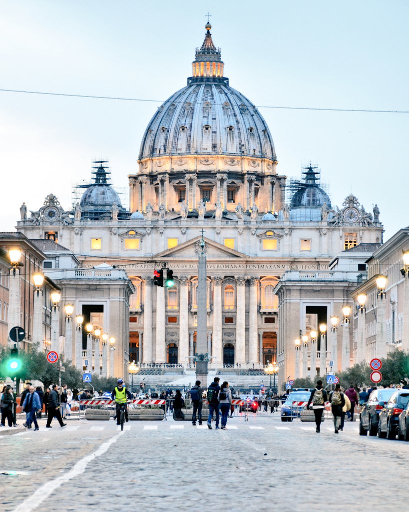 pochispicci_'s tweet photo. Seguiteci anche su Instagram (@ pochispiccieunacartina) per vedere tutte le nostre foto. Se ve la siete persa, questa é la foto pubblicata stamattina. #newpost #instagram #vaticano #roma https://t.co/VFy3rxX5bS