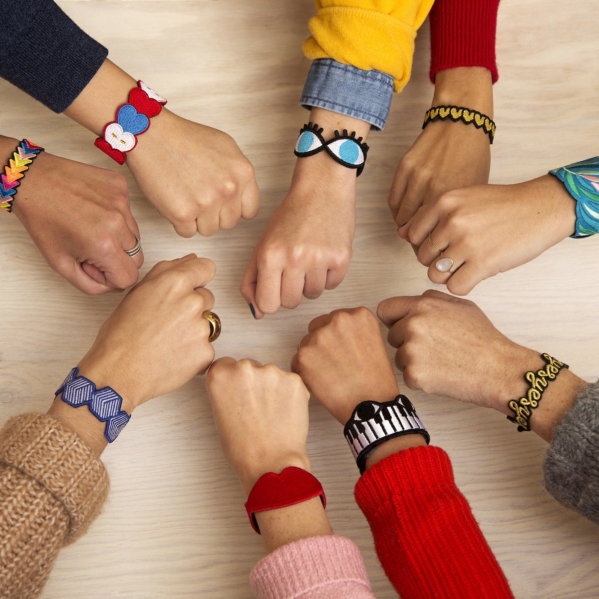 Vous rêvez de travailler dans une start-up cool et créative? Nous cherchons un(e) assistant(e) commercial(e) ! to.omy.fr/omyjobs