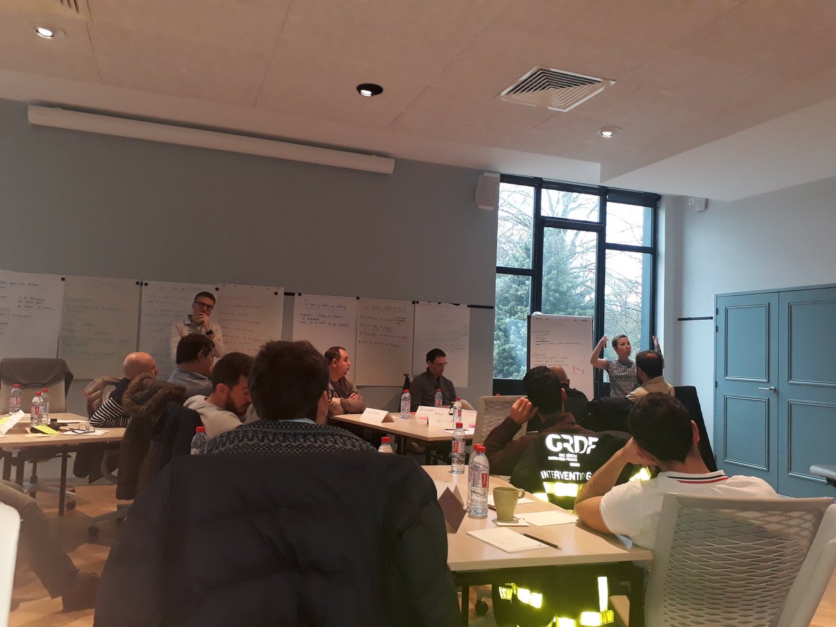 Formation des coachs visite #prems de #grdfmed, on continue, 2 ième journée.
L'équipe petram donne le sens, les coachs gardent le cap au #PREMSUD.