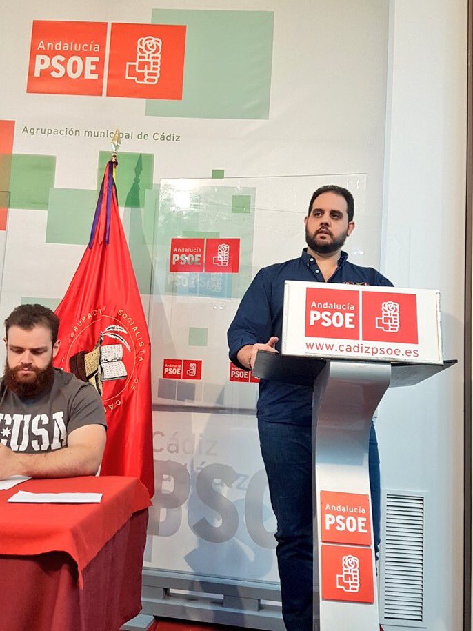 CadizPSOE's tweet photo. Enhorabuena @canomo13, elegido secretario general de @JSACadizCEM. Un proyecto ilusionante y un gran equipo para llevarlo a cabo. Compromiso, talento, futuro y mucha fuerza. ¡Adelante, compañer@s!  @CepJSACadiz https://t.co/xoSU4o1DC6