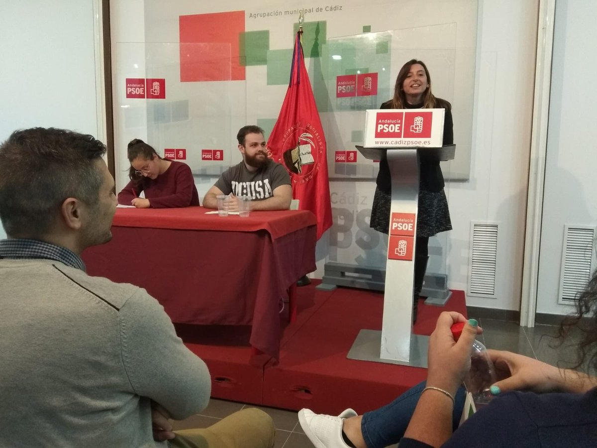 CadizPSOE's tweet photo. Enhorabuena @canomo13, elegido secretario general de @JSACadizCEM. Un proyecto ilusionante y un gran equipo para llevarlo a cabo. Compromiso, talento, futuro y mucha fuerza. ¡Adelante, compañer@s!  @CepJSACadiz https://t.co/xoSU4o1DC6