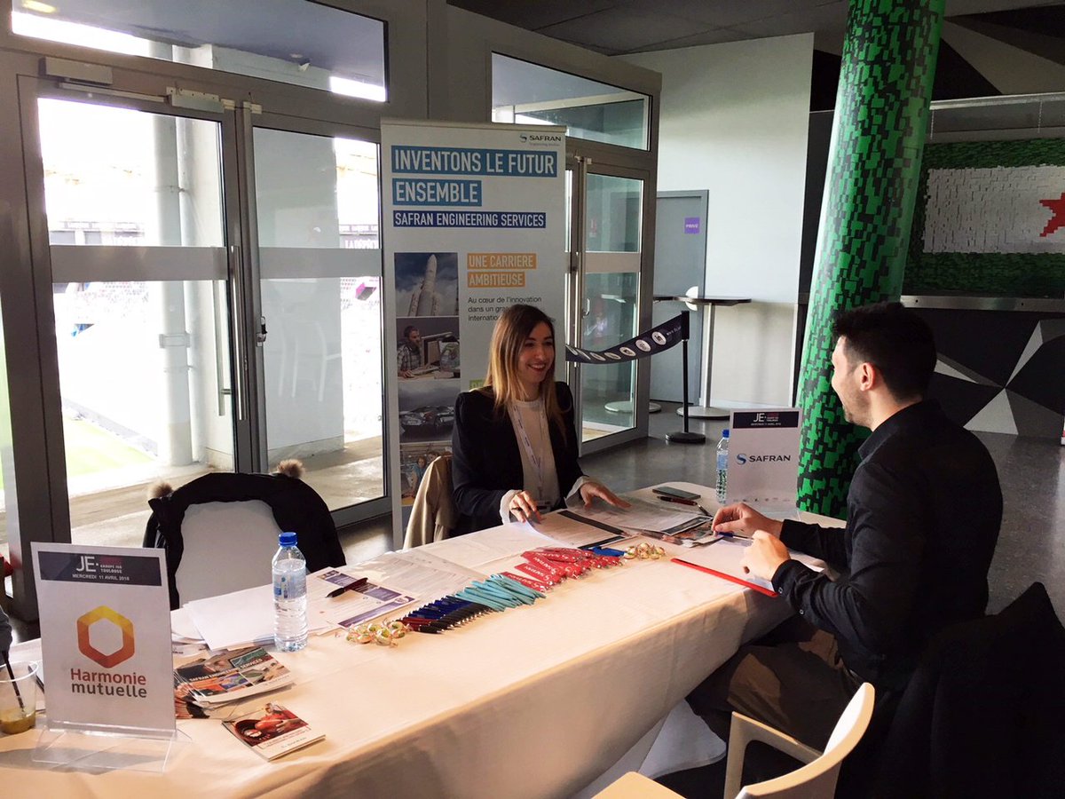 SafranElectric's tweet photo. Futurs alternants : on vous attend au Stadium de #Toulouse pour la Journée Entreprises avec le @GroupeIGS_31 ! 
#Jobdating #alternancedating https://t.co/E9xHjE0opJ