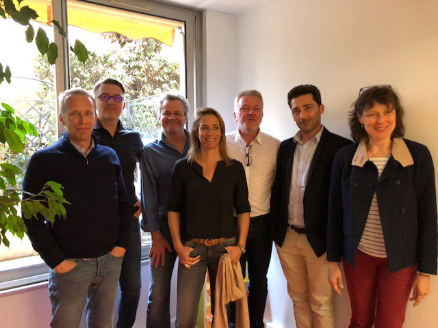 ApecPacaCorse's tweet image. L'équipe entreprise accompagnée de son DR @BrunoJonchier Prochainement, nous vous ferons découvrir plus précisément l'ensemble des membres de cette équipe ! #Teaser #Pacac #Emploi #Apecfr  cc @Apecfr @MoniqueGinestar