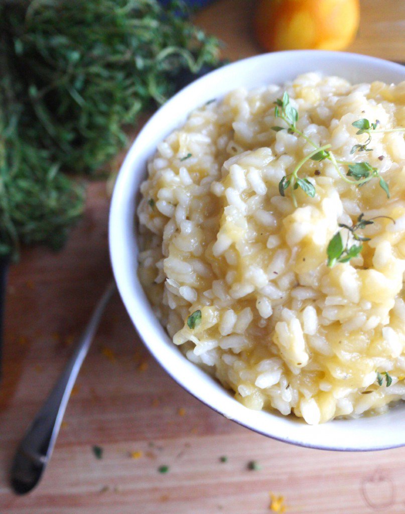 Bramley apples go well with many flavour combinations including in this caramelised #apple #risotto healthyrecipeecstasy.com/caramelized-ap…