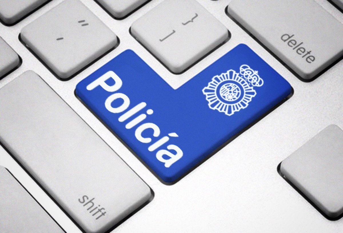 policia's tweet photo. En #Internet existen vídeos crueles. No los compartas, no los hagas virales, es lo que pretenden sus autores. 
Para hacérnoslos llegar ➡ https://t.co/gRA6ij0oqg https://t.co/xO4WfEs7dL