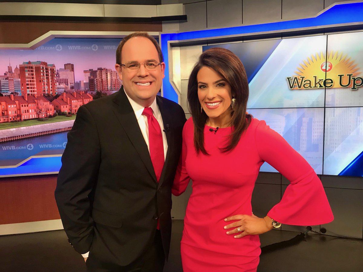 news4buffalo's tweet image. Join @Mel_Orlins &amp;amp; @JordanNews4 right now for your latest headlines -- including the details on a major overnight power outage, an update on Jim Kelly's recovery and @mikecejka4's #4Warn forecast. #WakeUp is live until 9 a.m.!